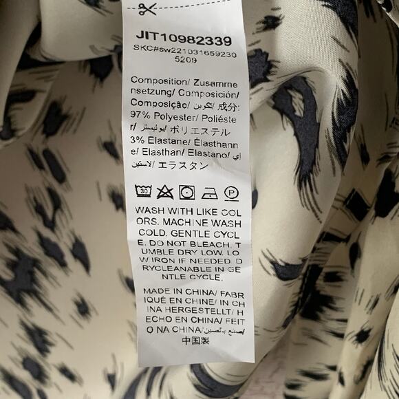 White with Black Spots Blouse Long Sleeve Round Ruffle Neck Bishop Billow Sleeve - Picture 10 of 15